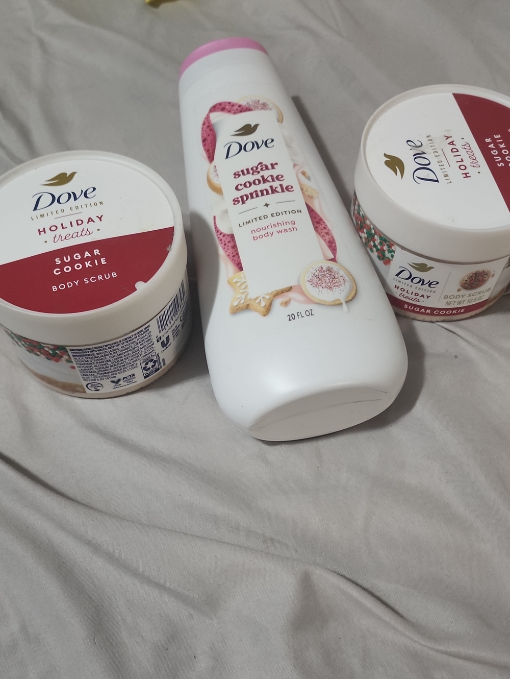 3 piece Dove Sugar Cookie Sparkle Body Wash & Scrub Set - White & Pink